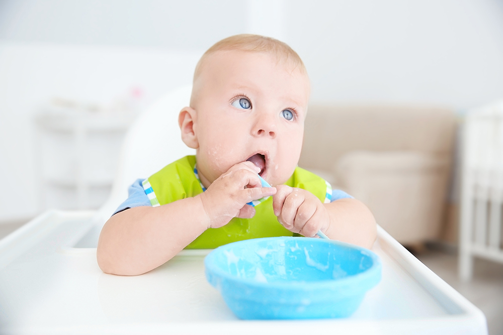 Introducing Solids to Baby + My Approach - Eating Bird Food