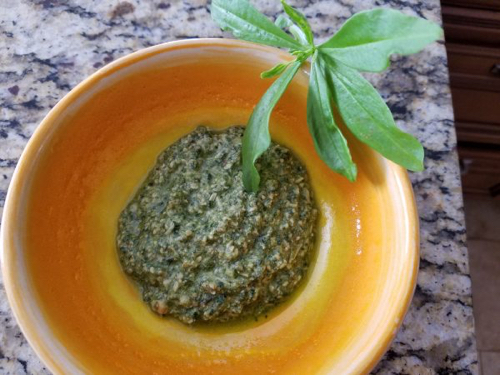 Easy Spinach Pesto